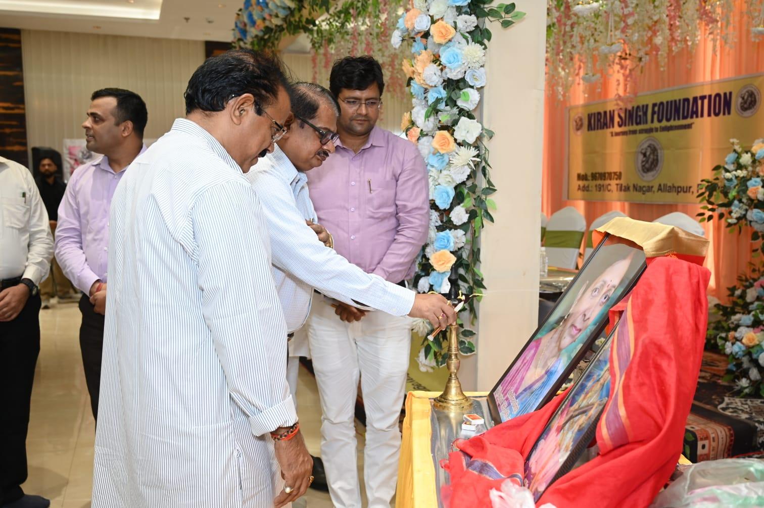 Ceremonial Deepa Prajwalan before Late Kiran Singh ji's portrait